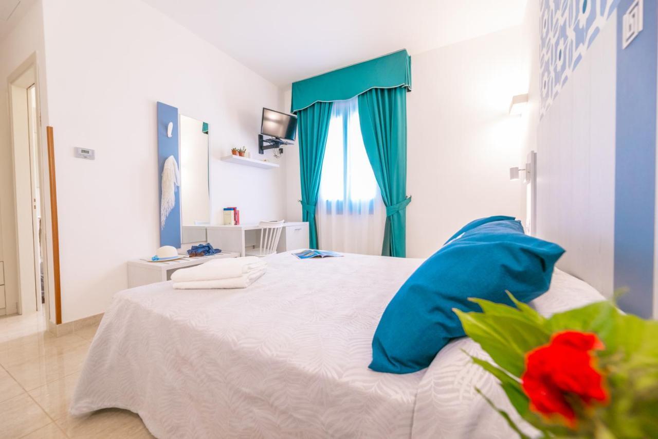 Hotel Magna Grecia Santa Maria di Leuca ภายนอก รูปภาพ