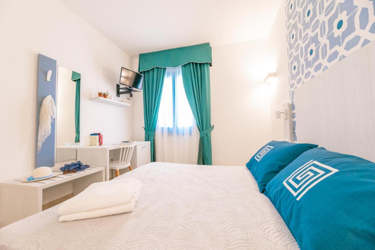 Hotel Magna Grecia Santa Maria di Leuca ภายนอก รูปภาพ