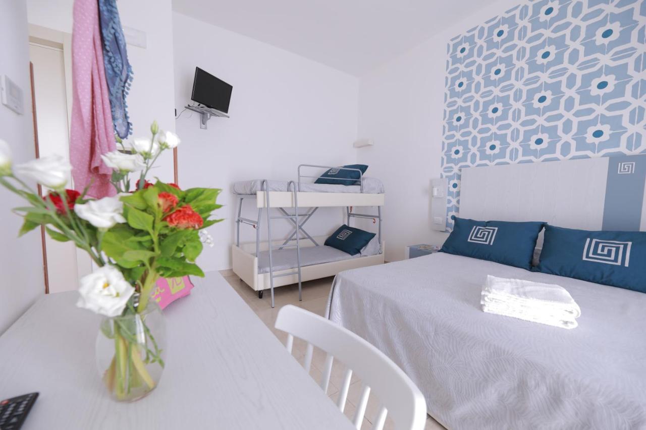 Hotel Magna Grecia Santa Maria di Leuca ภายนอก รูปภาพ
