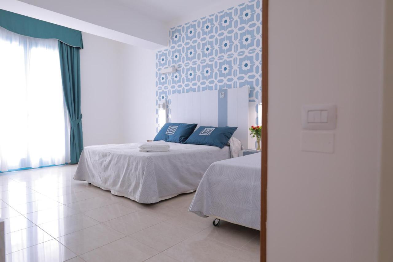 Hotel Magna Grecia Santa Maria di Leuca ภายนอก รูปภาพ