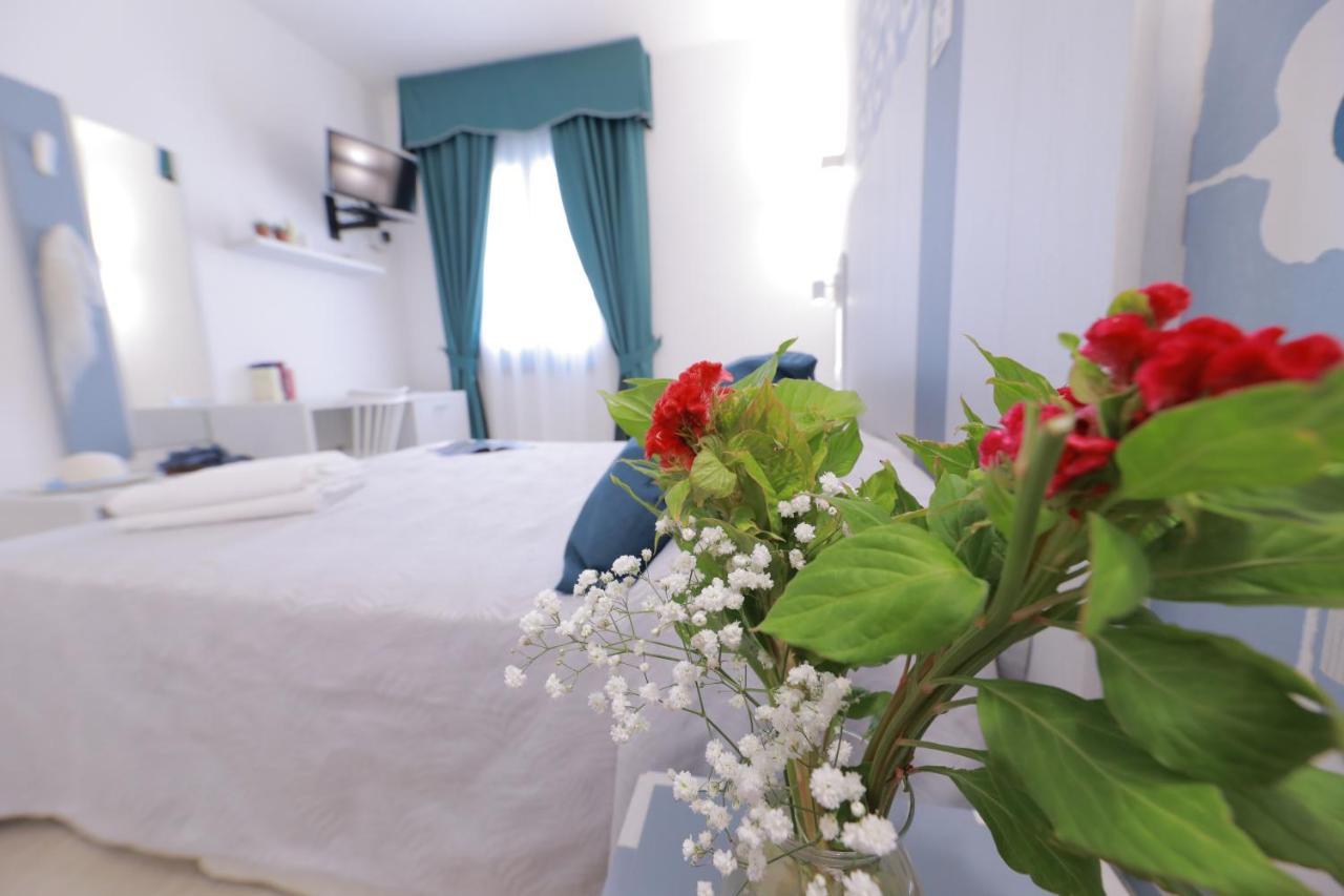 Hotel Magna Grecia Santa Maria di Leuca ภายนอก รูปภาพ
