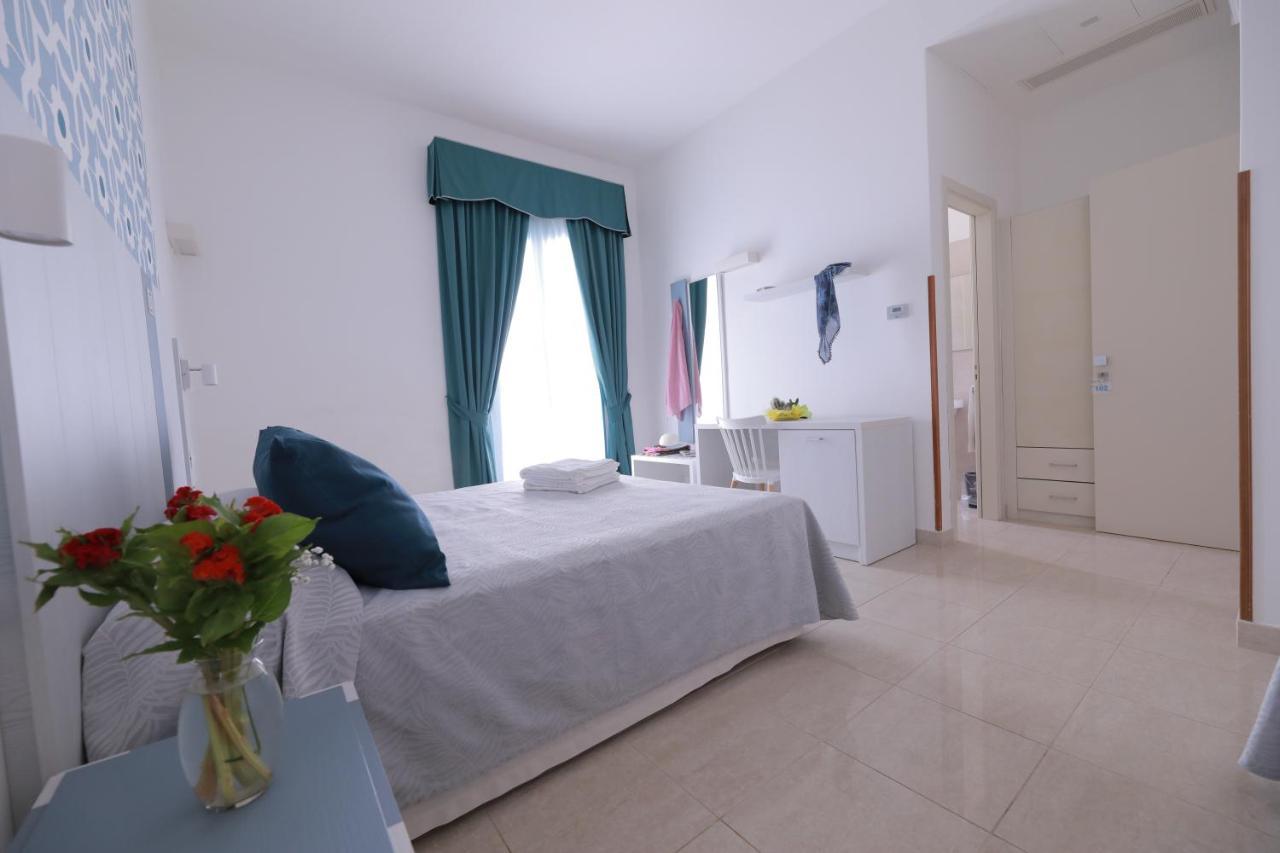 Hotel Magna Grecia Santa Maria di Leuca ภายนอก รูปภาพ